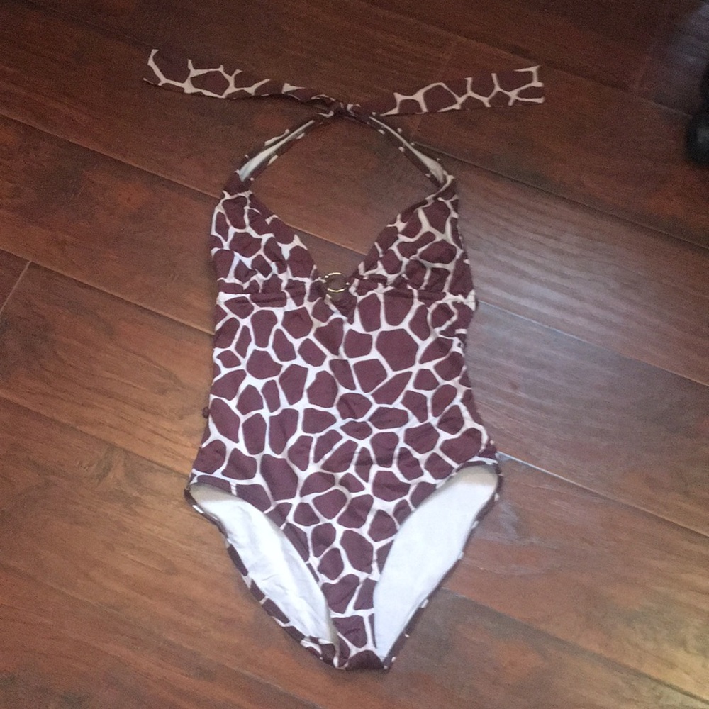 Bathing suit